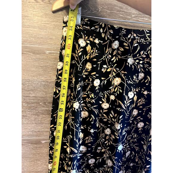 Vintage Maxi Skirt size Large Floral Black Elastic Waist Requirement - Picture 6 of 9